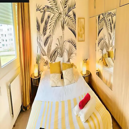 * Modernisa-2 Chambres- Lumineux, Centre-ville דירה *